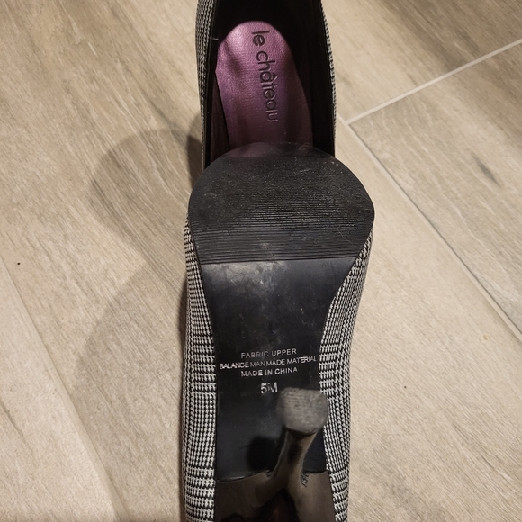 Shoes - Picture 3 of 3